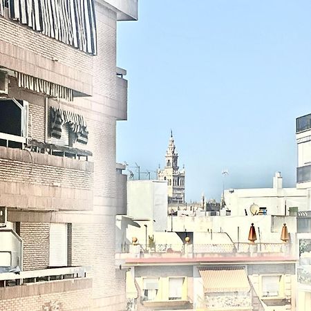 Triana In Hotel 24H เซบีญา ภายนอก รูปภาพ